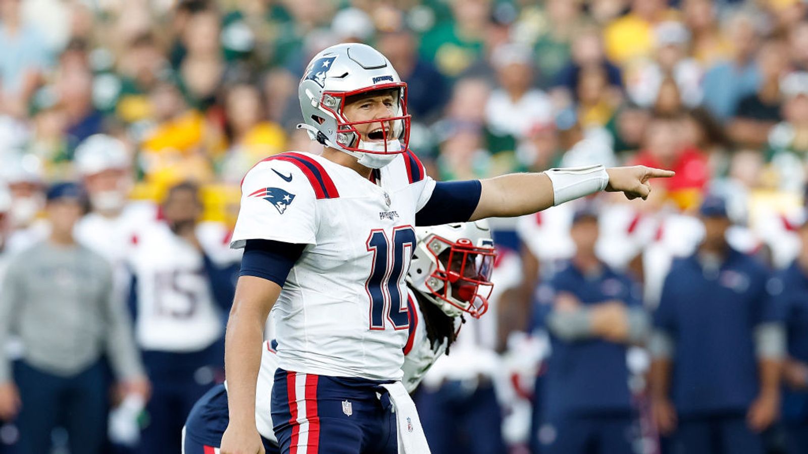 Bedard How did Mac Jones and the offense handle their first game action?